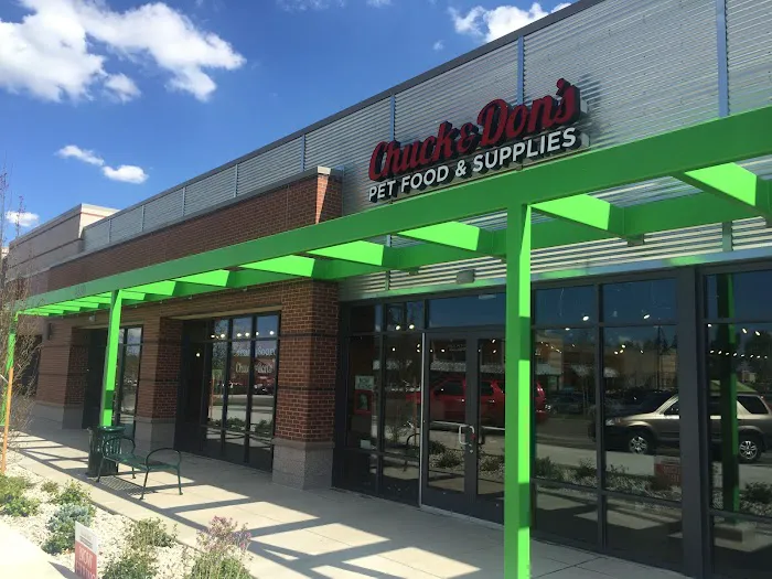Chuck & Don's Pet Food & Supplies Picture 10