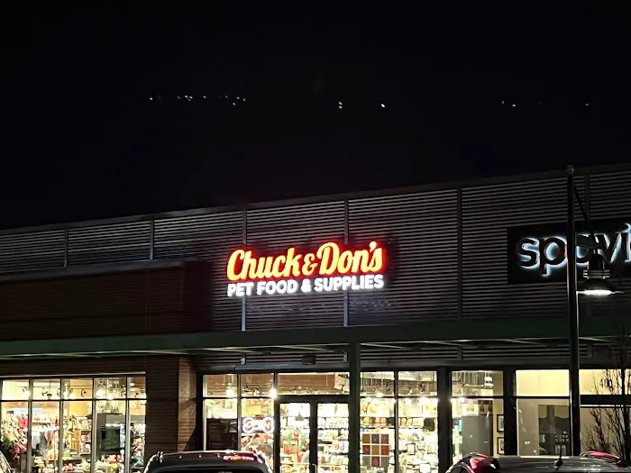 Chuck & Don's Pet Food & Supplies Picture 7