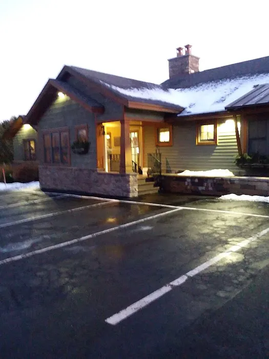 Stack Veterinary Hospital Picture 9