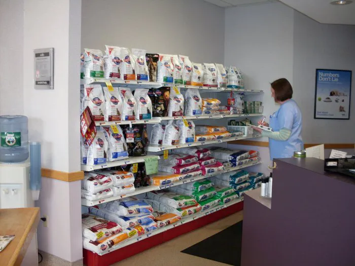 Shop City Animal Hospital Picture 7