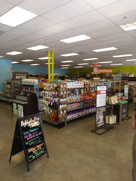 Unleashed by Petco Picture 8