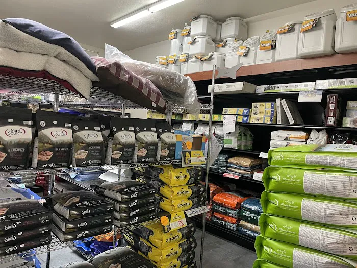 Bogie's Discount Pet Food & Supplies Picture 7