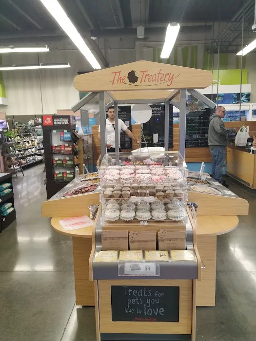 Petco Picture 4