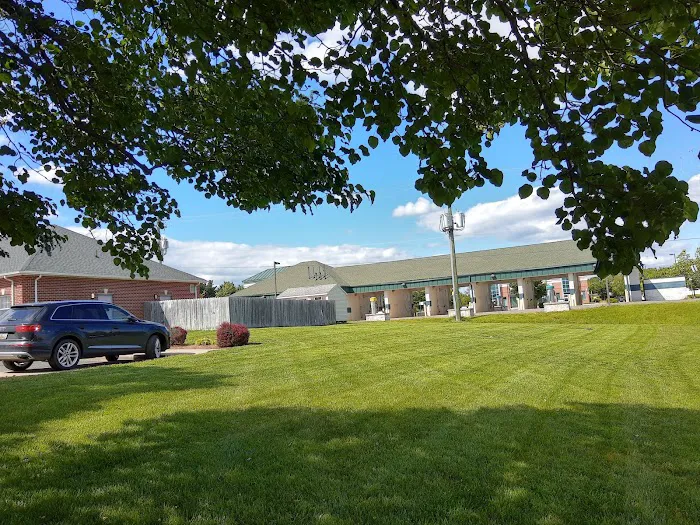 England Run Veterinary Clinic Picture 9
