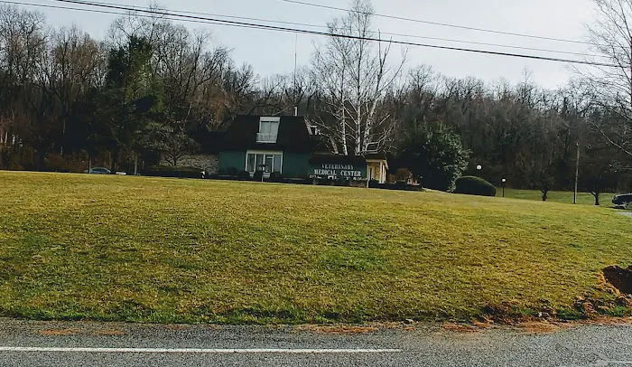 Mueller B E DVM Picture 2