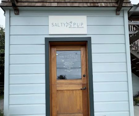 Salty Pup Stinson Beach