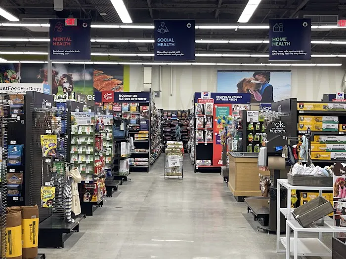 Petco Picture 5
