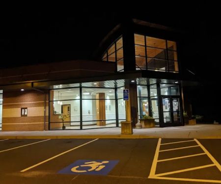 New England Veterinary Center & Cancer Center