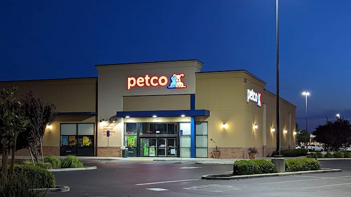 Petco Picture 4