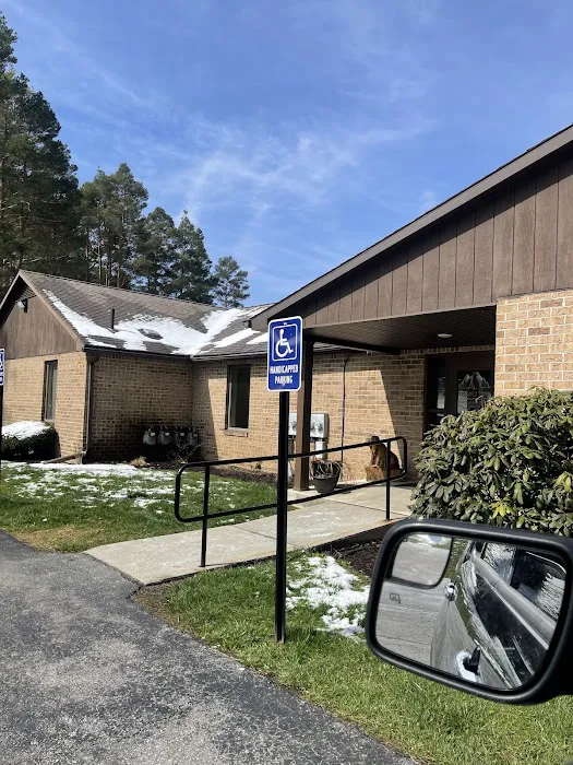 Glades Pike Veterinary Hospital Picture 9