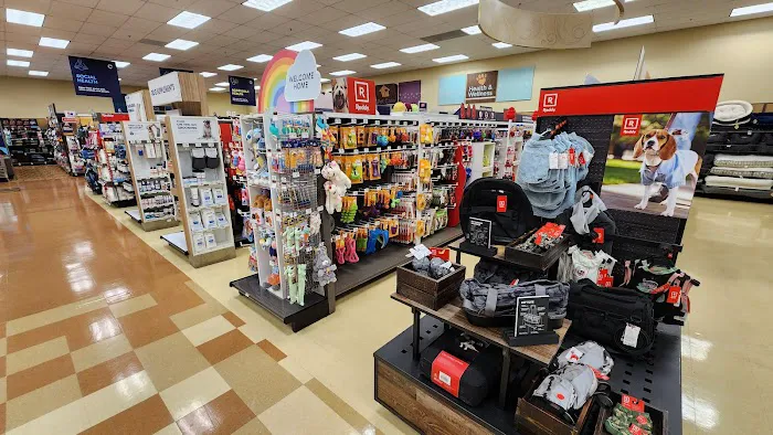 Petco Picture 3