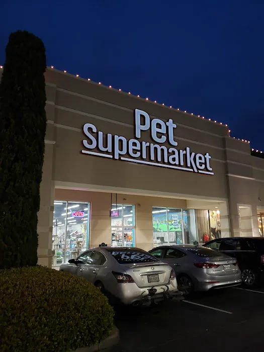 Pet Supermarket Picture 1