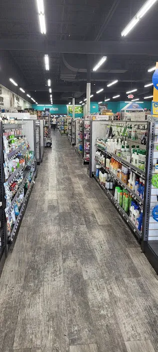 Pet Supermarket Picture 5