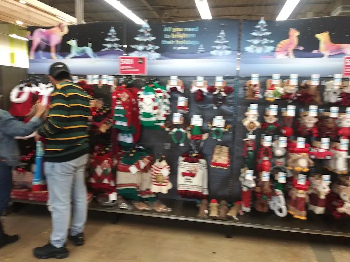 Petco Picture 9