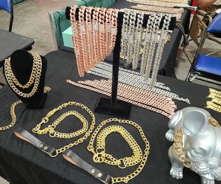 CUBAN GOLD CHAINS