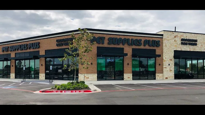Pet Supplies Plus Shops at Young Ranch Picture 9