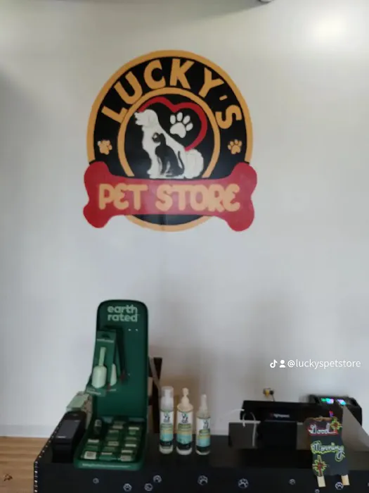 Lucky's Pet Store Picture 8