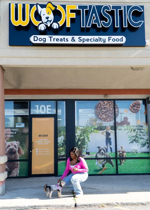 Wooftastic Company Picture 1
