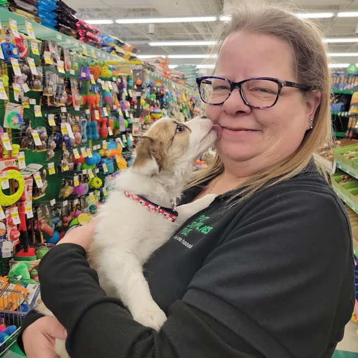 Pet Supplies Plus North Naperville Picture 5