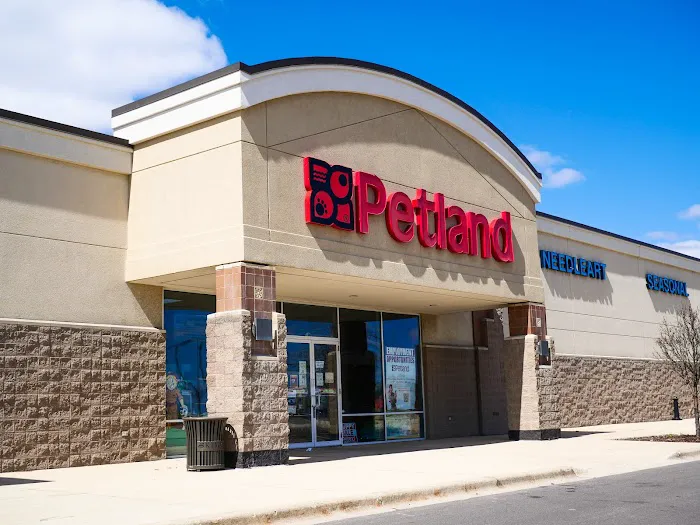 Petland Batavia Picture 1