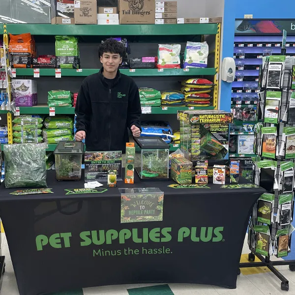Pet Supplies Plus North Aurora Picture 10