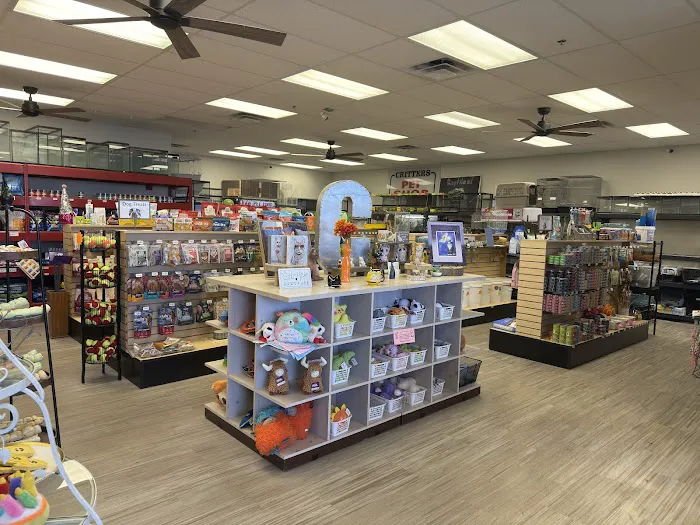 Critters Pet Shop Picture 9