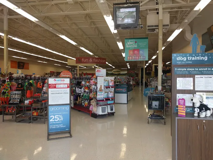 Petco Picture 5
