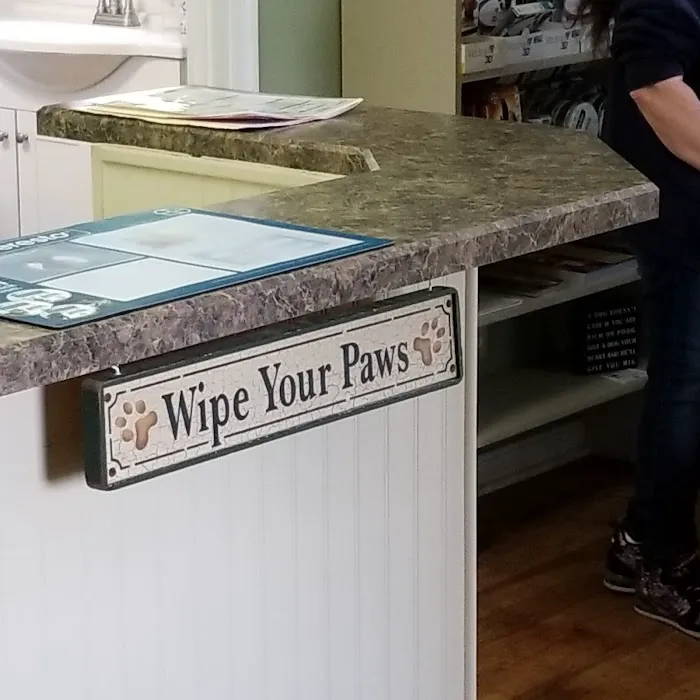Berkeley Springs Animal Hospital Picture 1