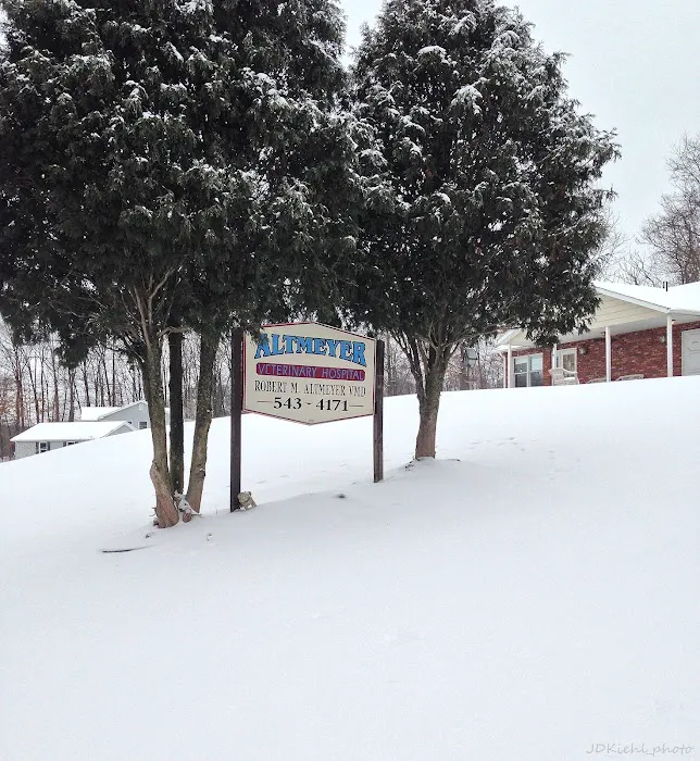 Altmeyer Veterinary Hospital Picture 3