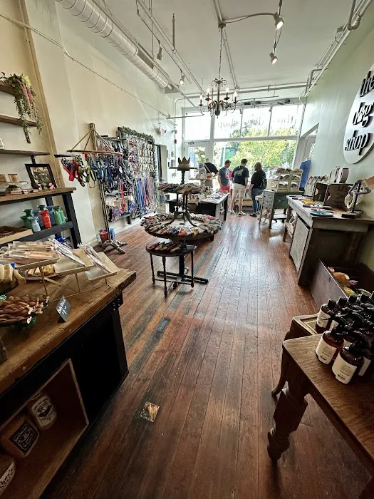 The Dog Shop Picture 8