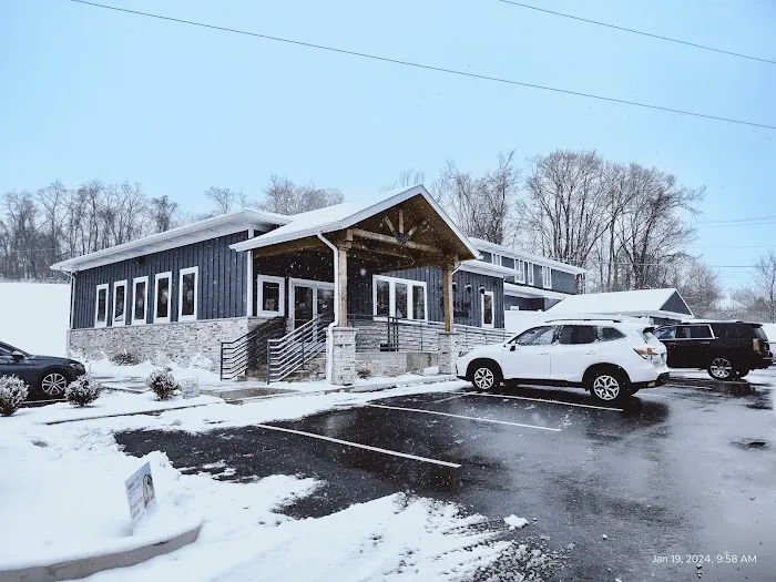 Barnes Lake Veterinary Center Picture 1