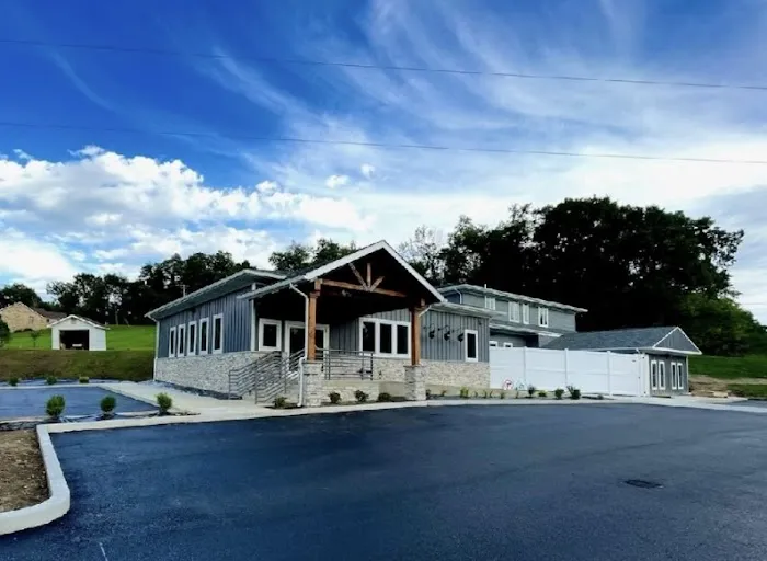 Barnes Lake Veterinary Center Picture 10