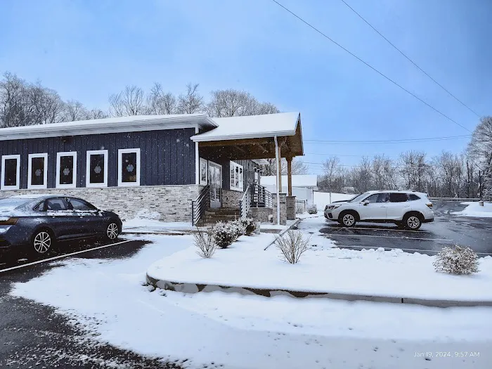 Barnes Lake Veterinary Center Picture 9