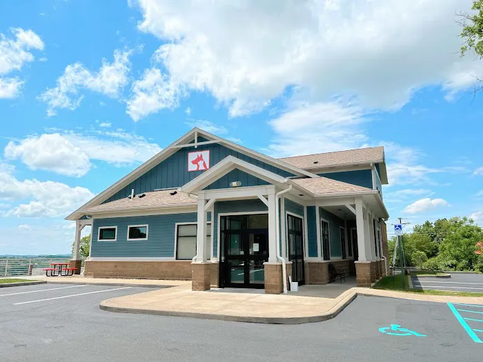 Hillcrest Veterinary Clinic Picture 1