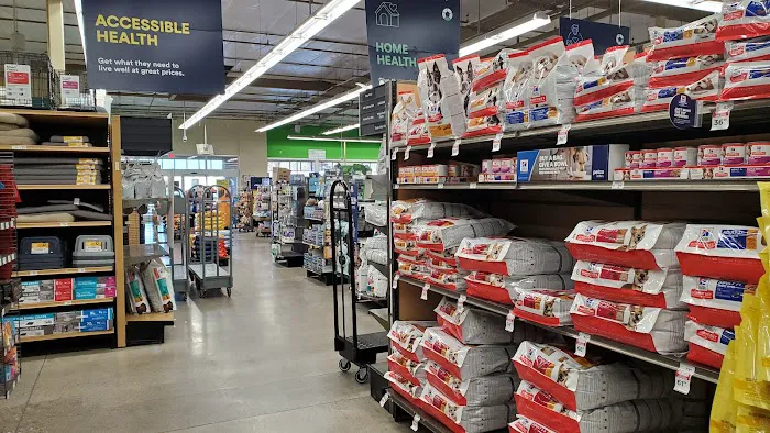 Petco Picture 3