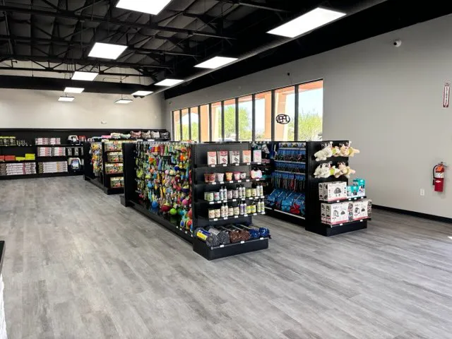 Petland Tucson Picture 5