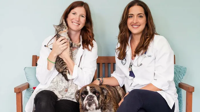 Riverside Veterinary Hospital Picture 1