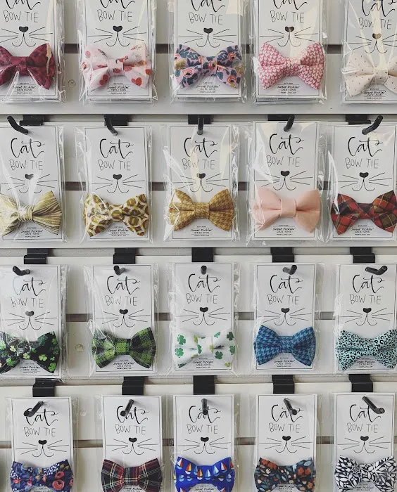 Sweet Pickles Designs - Pet Boutique + Design Center Picture 3