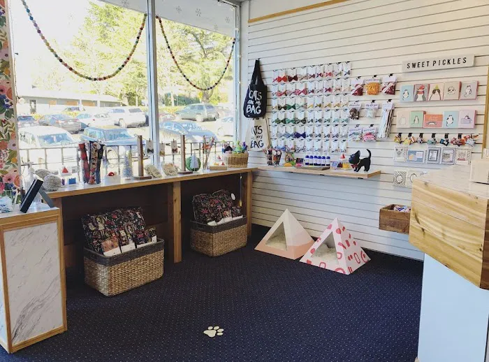 Sweet Pickles Designs - Pet Boutique + Design Center Picture 5