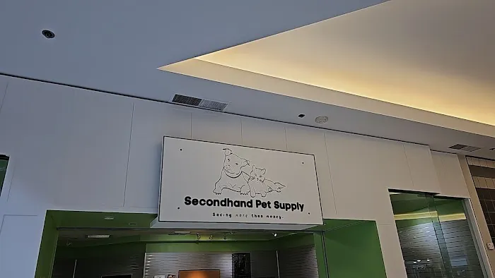 Secondhand Pet Supply Picture 6