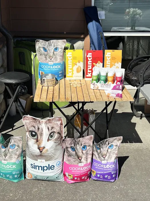 Dolly’s Pet Shoppe Picture 1