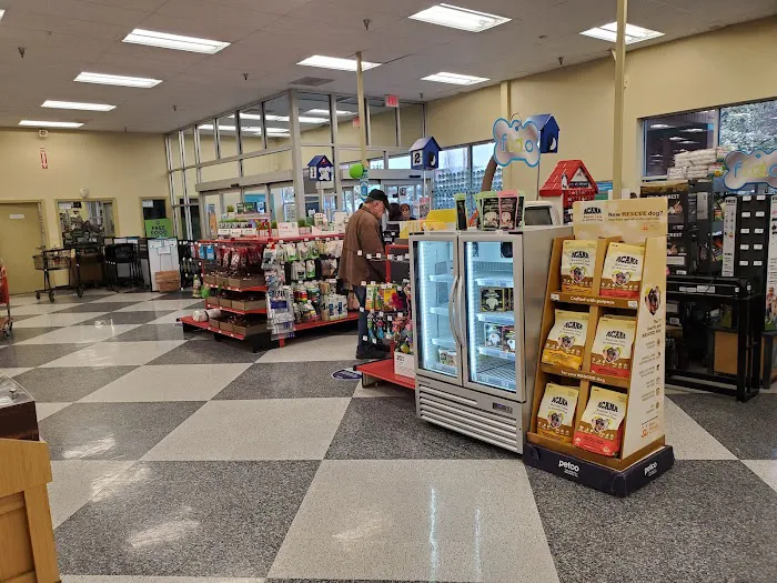 Petco Picture 4