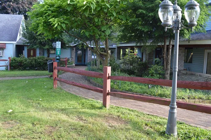 Moraine Grove Veterinary Clinic, Inc Picture 7
