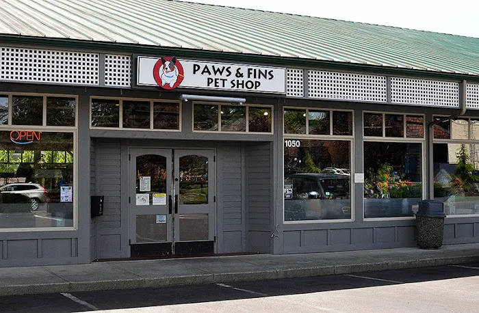 Paws & Fins Pet Shop Picture 4