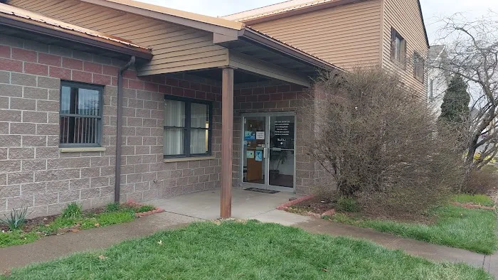 Fairmont Veterinary Hospital Picture 1