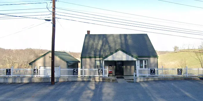 Clover Farm Veterinary Service Picture 3