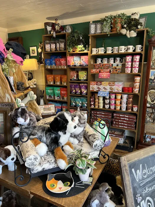 Mykens - A Pet Lovers Place Picture 3