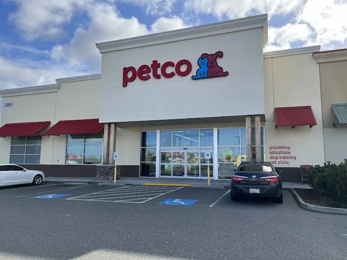 Petco Picture 5