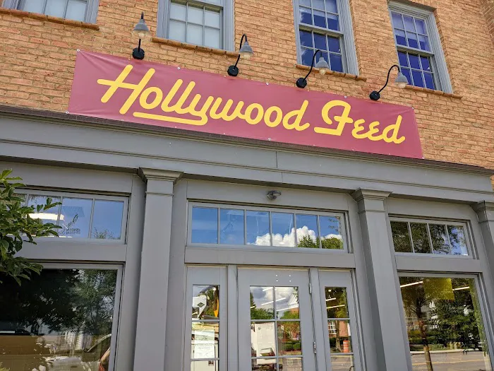 Hollywood Feed Picture 9