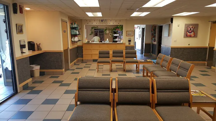 Tiogue Veterinary Clinic Picture 7